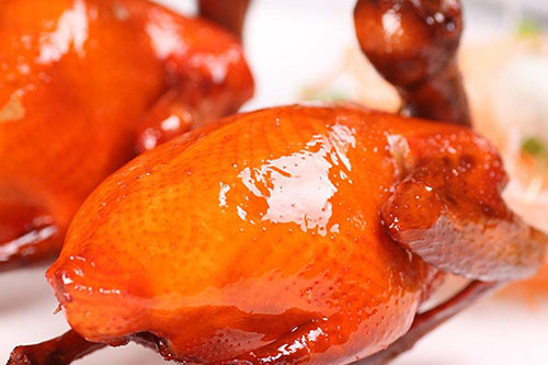 脆皮乳鸽